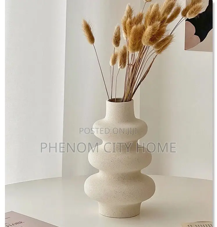 Modern Minimalist Spiral Shaped Flower Vase
