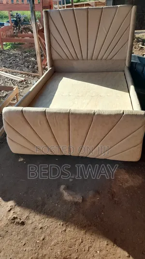 4x6 Chester Bed