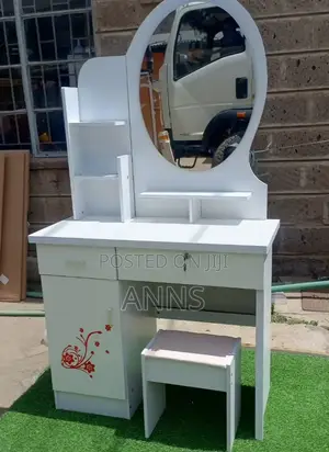 White Dressing Table With Fixed Mirror
