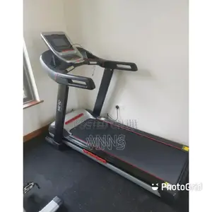 Commercial Treadmill Machine