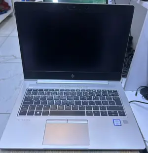 Laptop HP EliteBook 830 G6 8GB Intel Core I5 SSD 256GB
