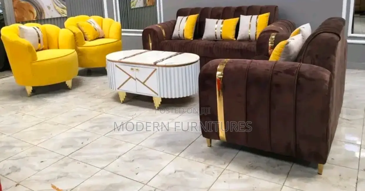 Sumptuous 7 Seater Sofa With Plush Cushions