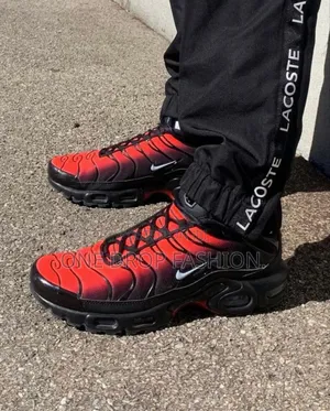 Nike Tn Sneakers 5899