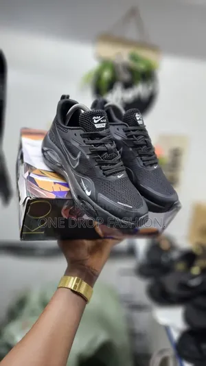 Nike Motorsport 1df