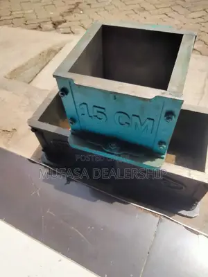 Cast Iron Cube Moulds