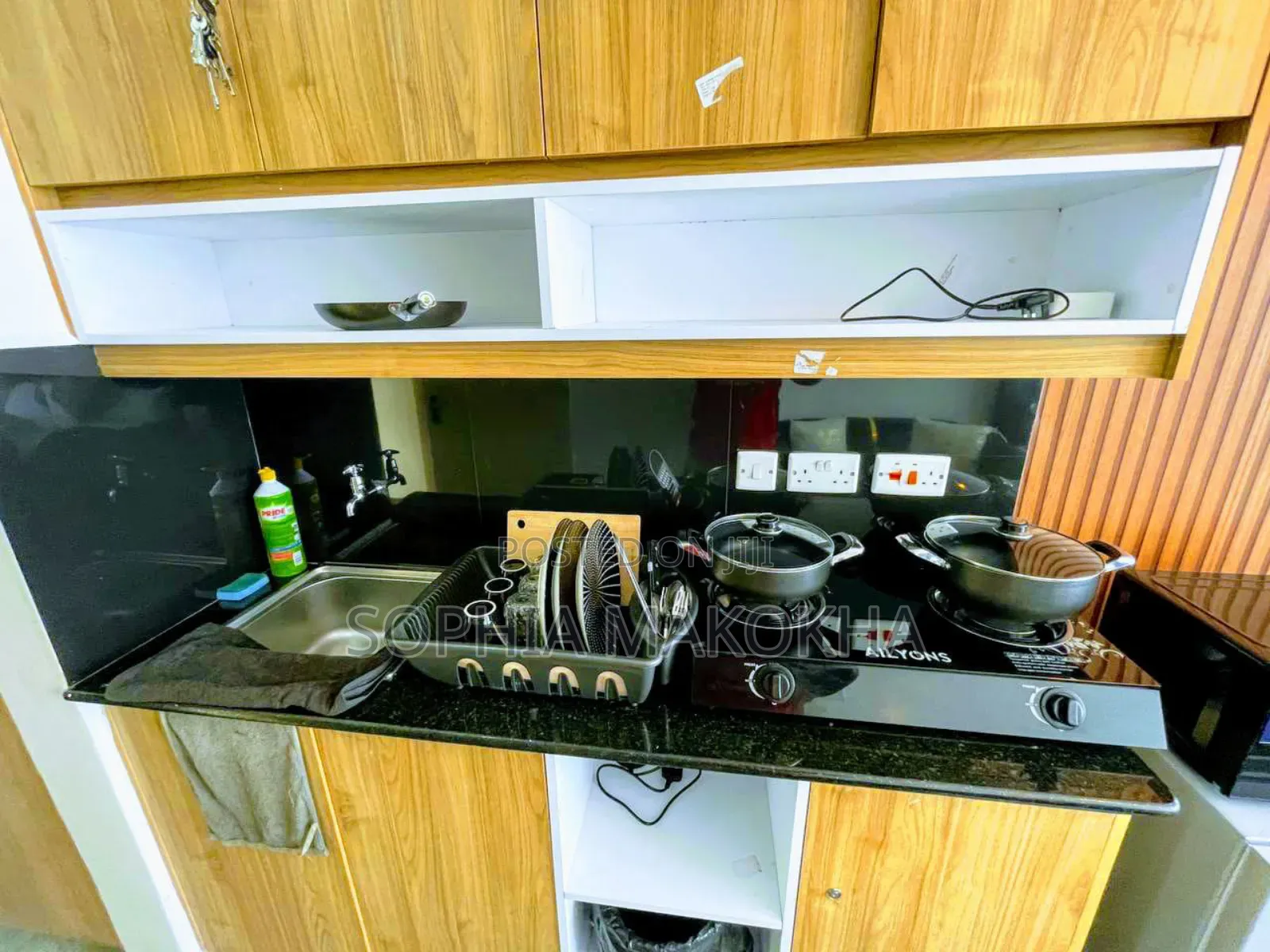 Cozy Studio Airbnb Unit