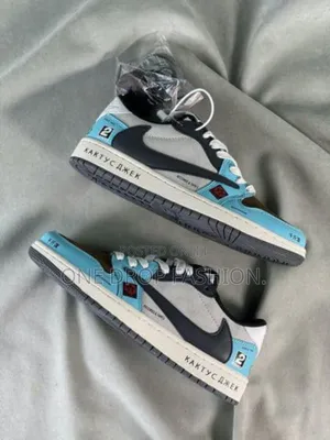 University Blue Sb Dunks 56