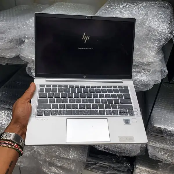 Laptop Advent 5611B 8GB Intel Core I7 SSD 256GB