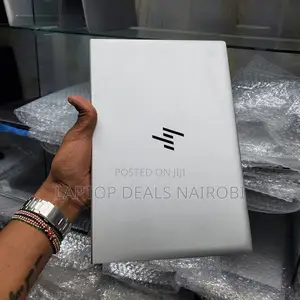 Laptop Advent 5611B 8GB Intel Core I7 SSD 256GB