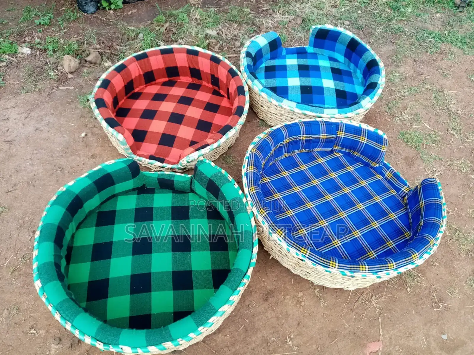Wicker Dog Bed - 30" Diameter
