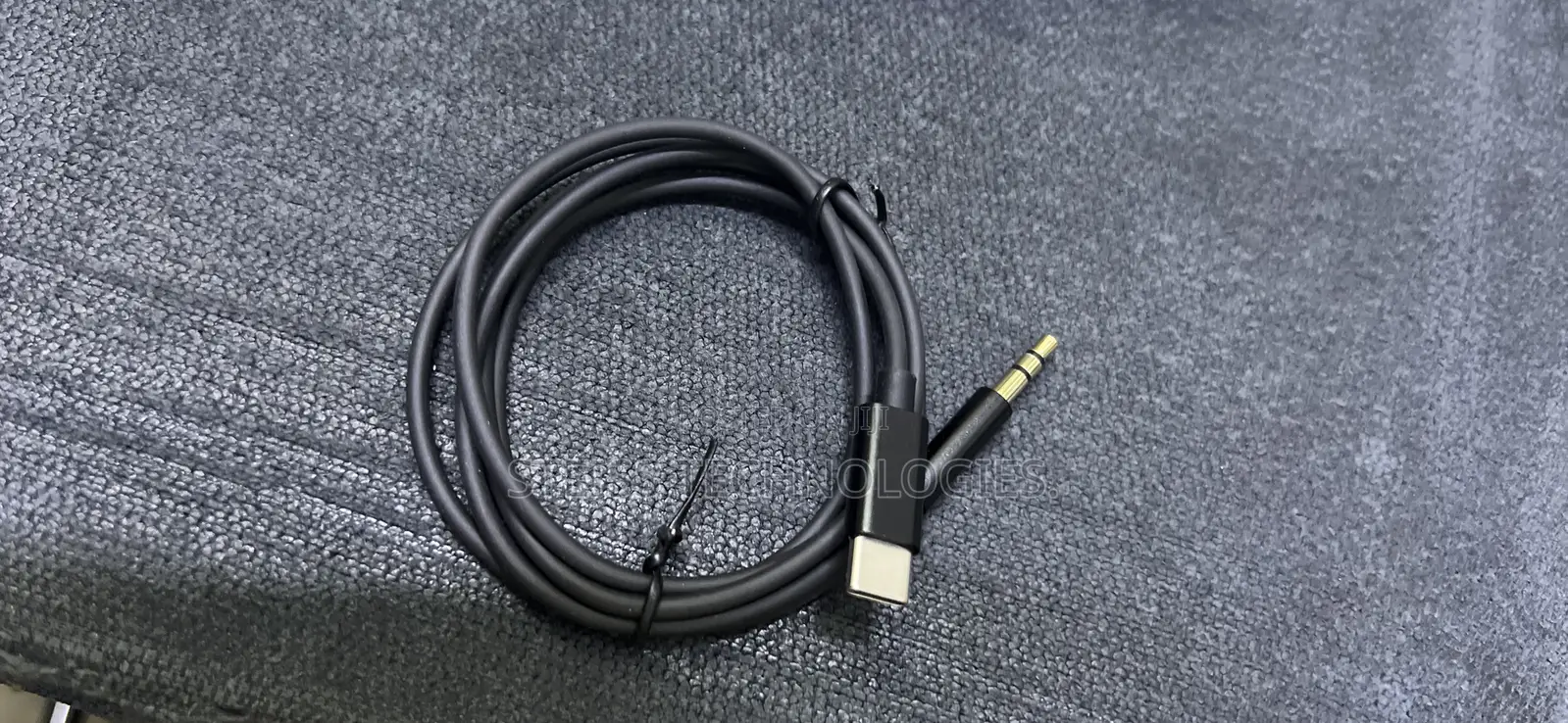 Type C -3.5mm Aux Audio Cable.