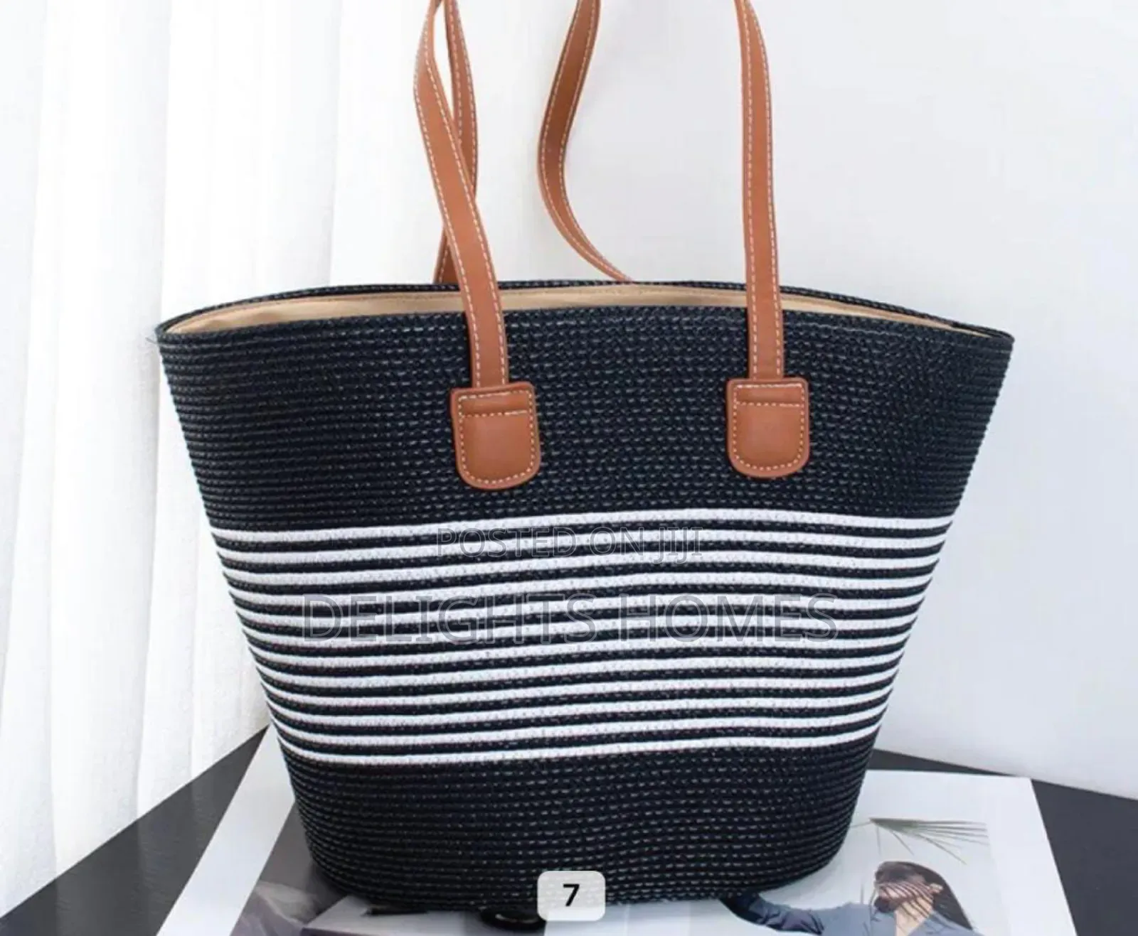 Vintage Papyrus Straw Woven Beach Bag -Rem