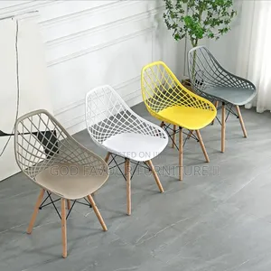 Vintage Mesh Eames Dining Chairs Rd8kj