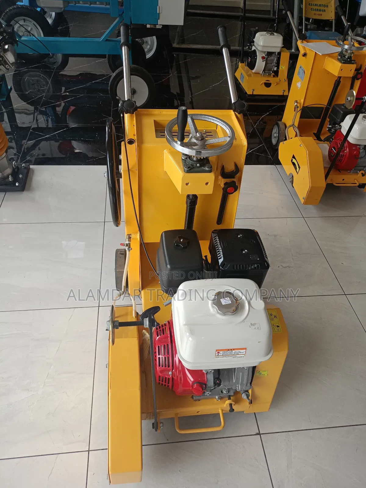 18" Concrete Cutter