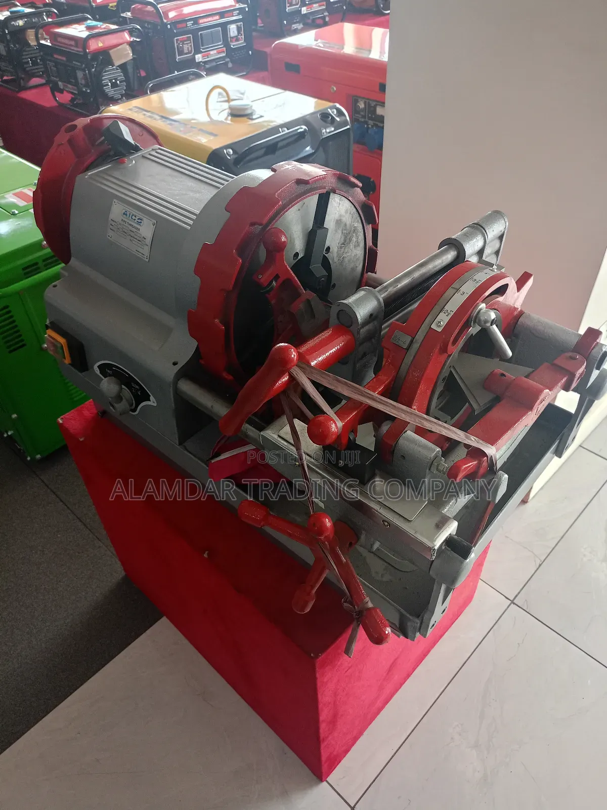 Pipe Threading Machine