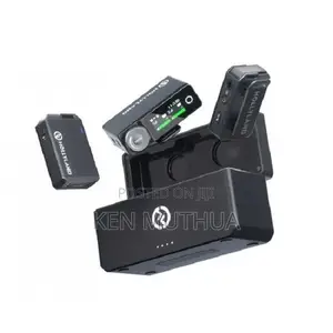 Hollyland Lark Max All in One Wireless Lavalier Microphone