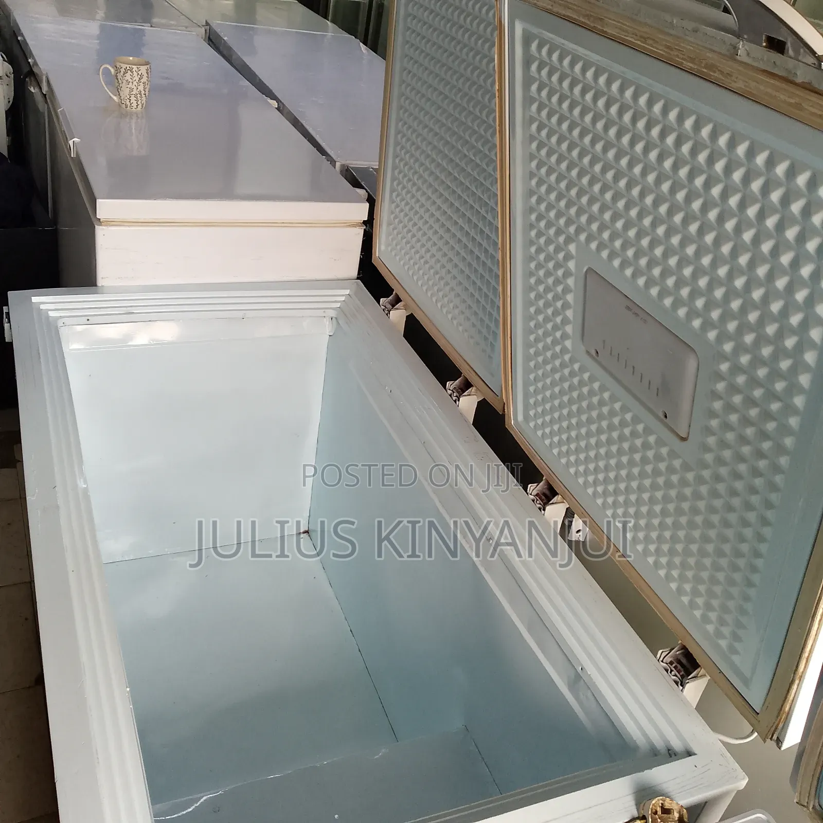 400L Chest Freezer