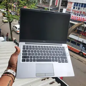 Laptop Dell Latitude 7400 8GB Intel Core i7 SSD 256GB