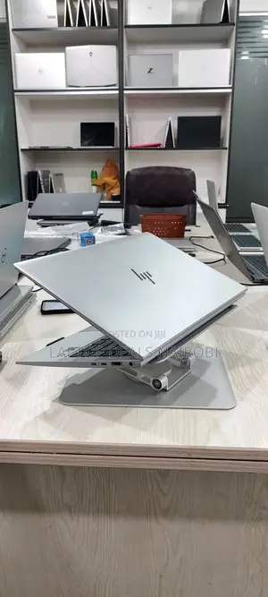 Laptop HP EliteBook 840 G8 16GB Intel Core I5 SSD 512GB