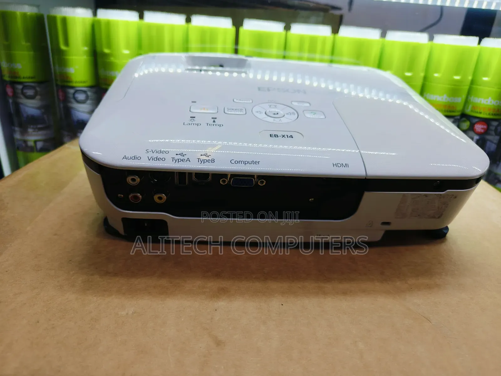 Epson EB -x14