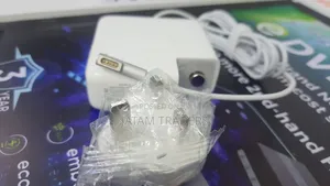 Mac Book Charger 85 Watts