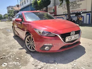Mazda Axela 2015 Red