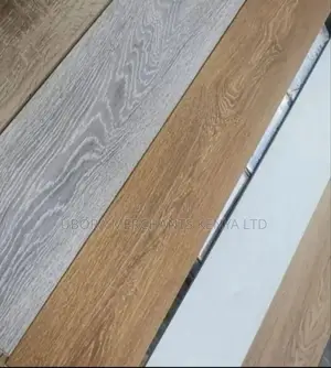 Interlocking SPC Floor Planks