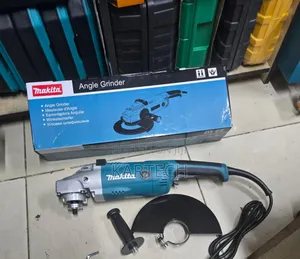 Makita 9" Corded Angle Grinder 2200w