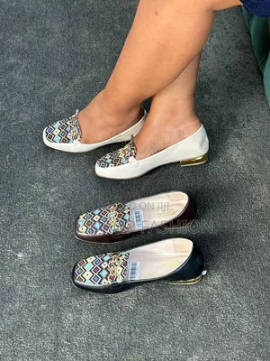 Ladies Low Heel
