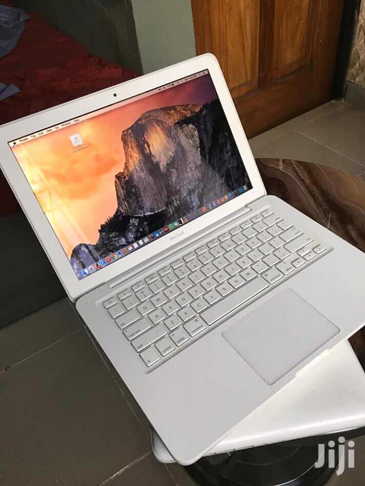 Laptop Apple MacBook Pro 4GB Intel Core 2 Duo HDD 500GB