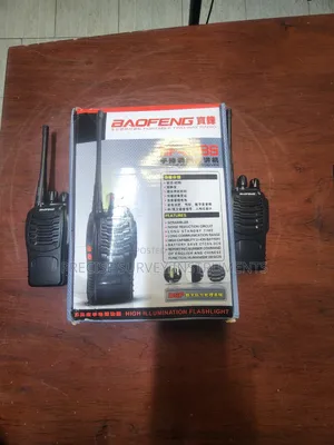 Hand Held Baofeng Walkie Talkie