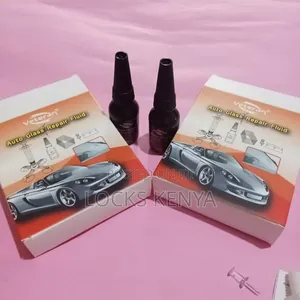 Time Saving Windscreen Crack Repair Fluid