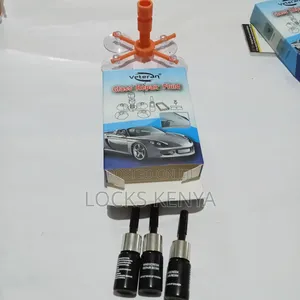 Adhesive Windscreen Repair Flyid