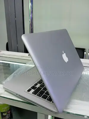 Laptop Apple MacBook Pro 2012 8GB Intel Core I5 SSD 500GB