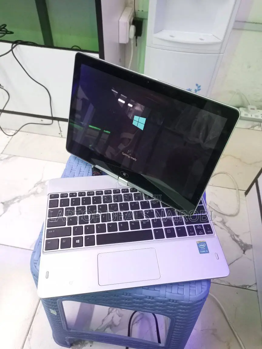 Laptop HP EliteBook Revolve 810 G3 Tablet 4GB Intel Core I5 HDD 500GB