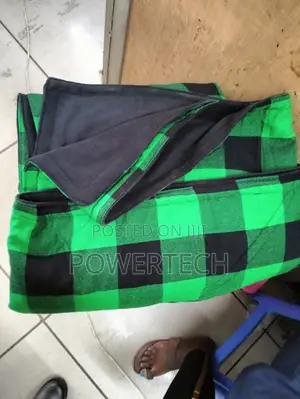 High Quality Fleece Massai Shuka.