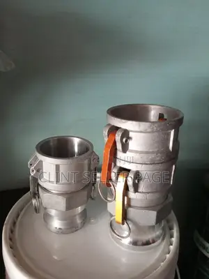 Camlocks Fitting/Seal Master.
