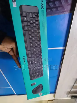 Logitech Mk220 Wireless Plug Play Mouse And Keyboard Combo