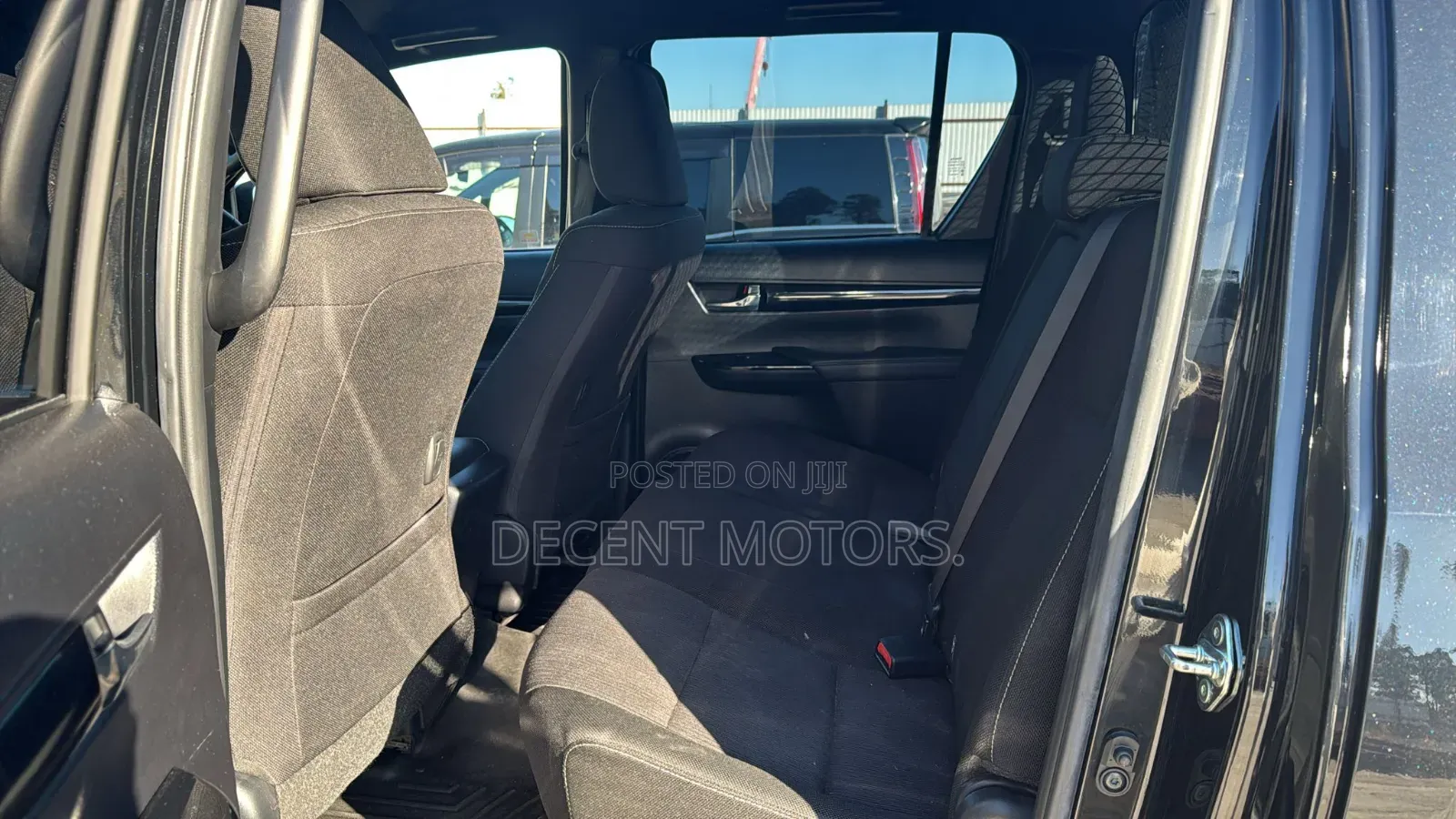 Toyota Hilux 2020 Black