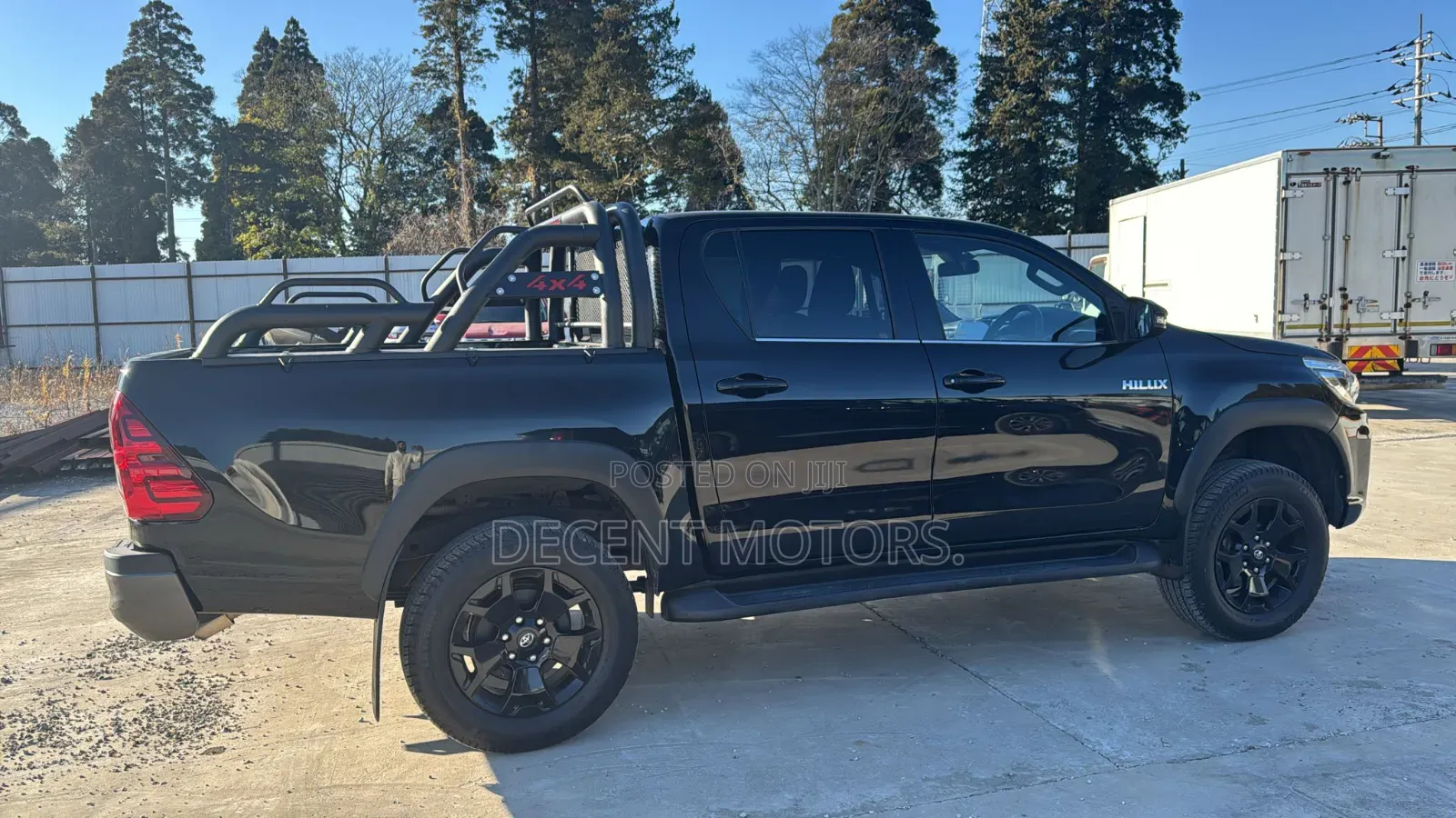 Toyota Hilux 2020 Black