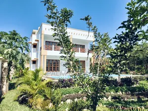3bdrm Bungalow in Galu Beach, Ukunda for sale