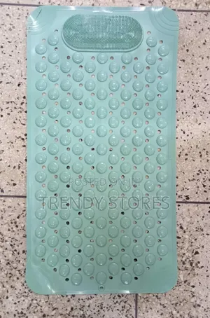 Green Antislip Mat With Foot Scrub