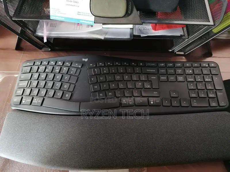 Logitech Keyboard
