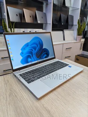 Laptop HP EliteBook 850 G8 16GB Intel Core I7 SSD 512GB