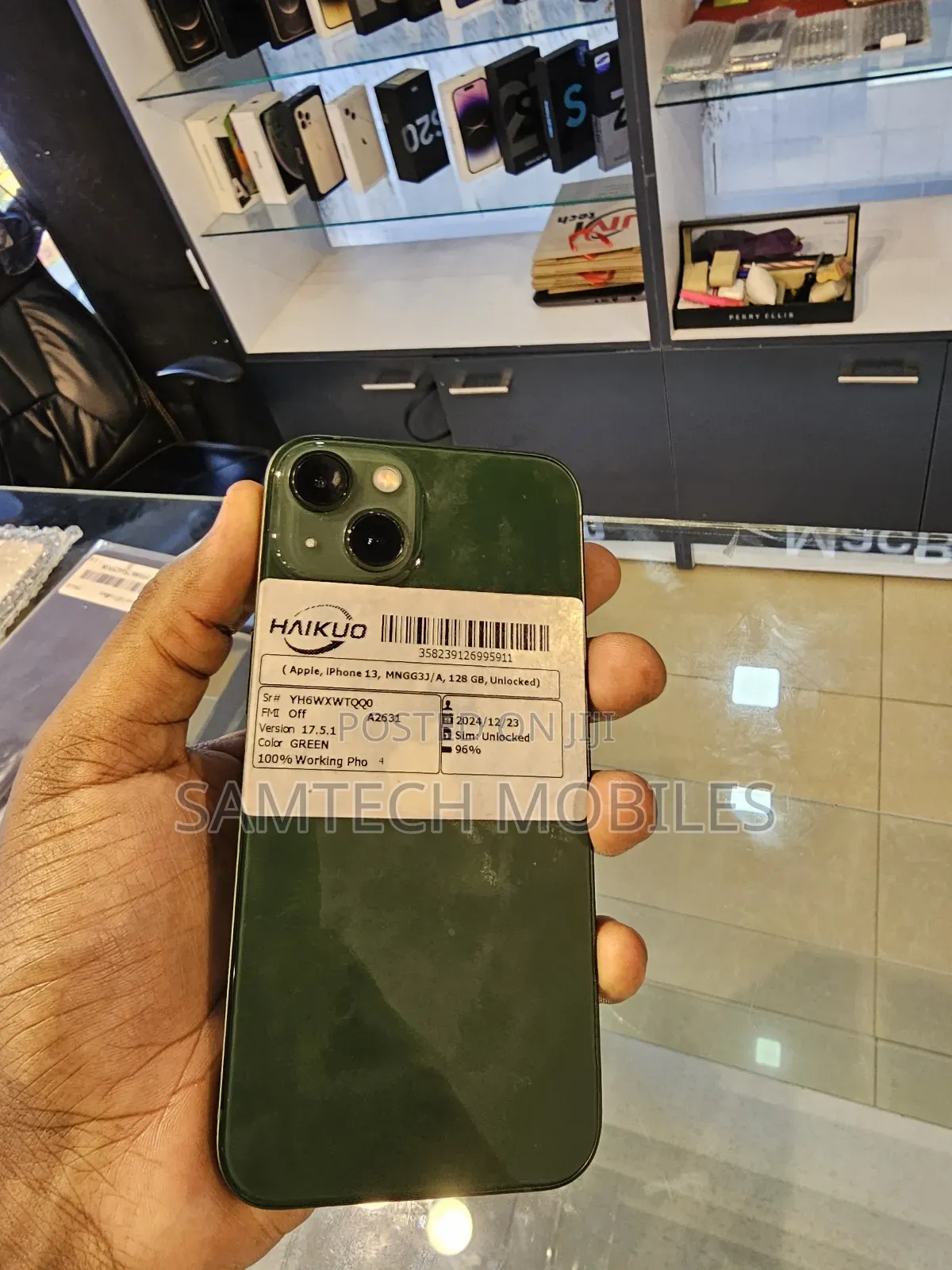 Apple iPhone 13 128 GB Green
