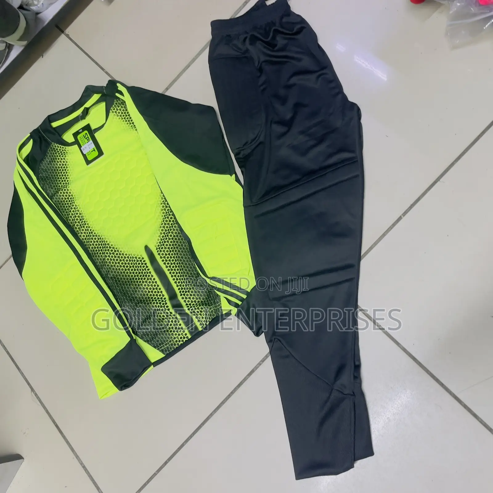 Green Goalkeeper Jersey Set