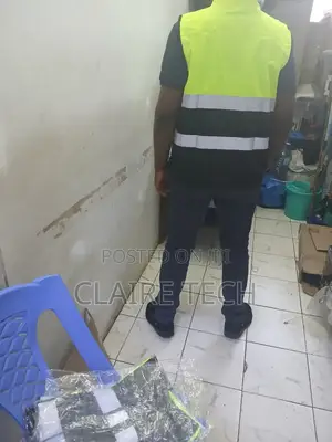 Green Reflective Vest With Pockets