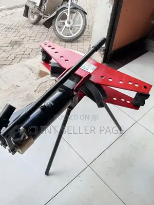 Pipe Bender Machine/ Pipe Crafter.
