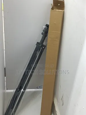 2.5metre Tripod Stand
