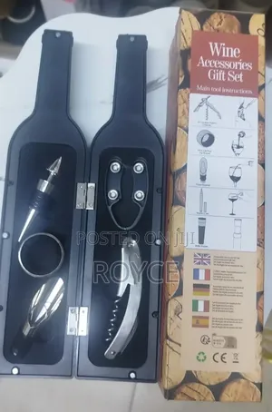 Wine Accessories Gift Set